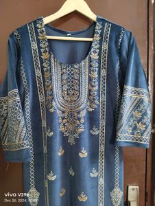 New Unused Velvet DigitalPrintStoneWork CordSet