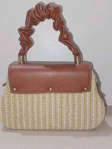 Retro Straw Satchel