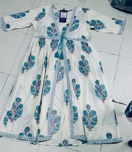 Libas XL Floral Print Two-Piece Set