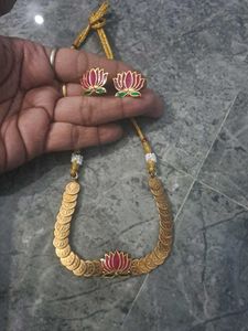 Lotus Coin Necklace Set