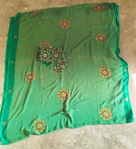 Green Saree With Blouse Piece