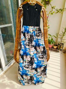 Designer Gown For Party And Festives
