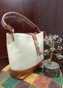 Handbag 👜