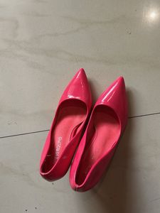 Hot Pink Heels