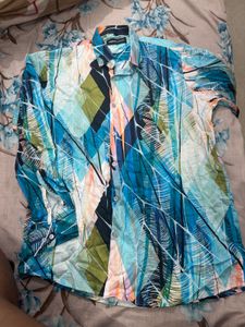I Am Selling My New Shirt