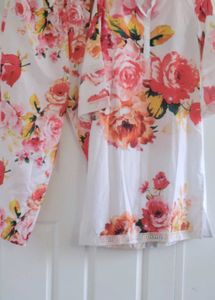 Floral Cord Set Used For Picnics &amp; Offices