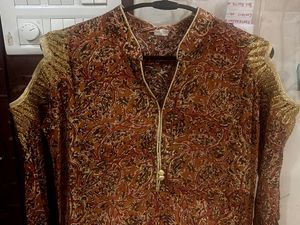 ehtnic gown with beautiful kalamkari print 😍