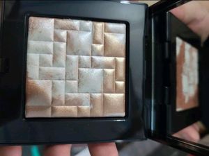 Bobbi Brown Highlighter