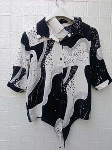 New with tag Stylish Graphic Print Shirt