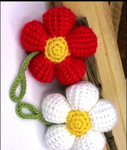 Afghan Flower Keychain