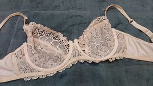 Elegant Lace Bra 38D