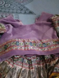 Lahenga Kurti