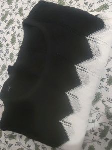 Black N White Knitted Top