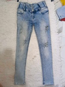 Skinny Damage  High Waist Jeans