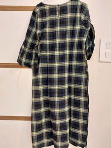 Melange Branded L Size Bell Sleeves Checked Kurti