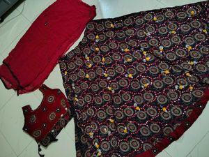 Gujrati Chaniya choli Lehenga