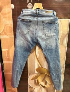 Max Carrot Fit Jeans