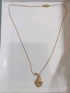 Gold Plated Chain With Gorgeous Pendant (Any2)