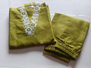 Embroidered Elegant Kurta Set
