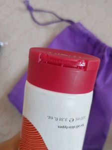 Plum Saffron &amp; Papaya Face Wash