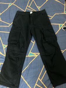 H&amp;m Casual Baggy Cargo Pant In Excellent Condition