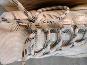 H&amp;M Sneaker