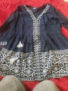 Embroidered Tunic Top