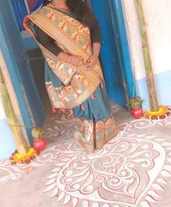 Beautiful saree and blouse😍😍