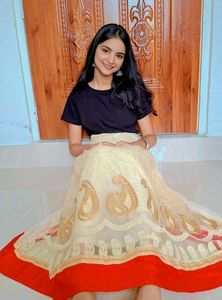 Ethnic skirt !