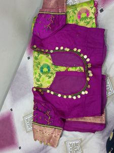 bnBrocade Saree Along With Ready-made Blouse