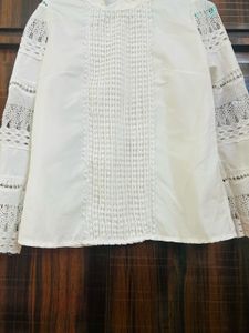Beautiful Lace White Top .