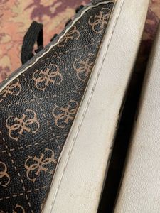 Guess shoe