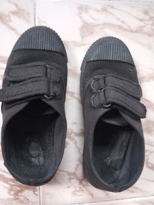 Aditi School Shoe For Girls.