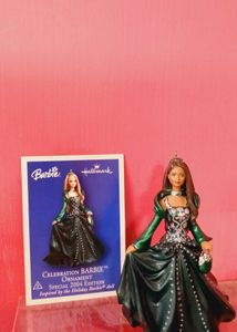 Barbie Holiday 2004 [Ornament]