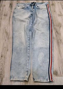 sc7483 Highlander Baggy Jeans Size 32