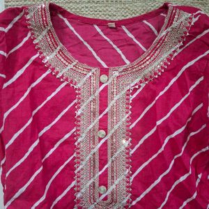 Pink embellished kurta