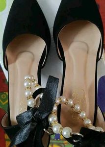 Black High Heel ⬛👠