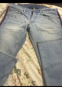 Levi’s Jeans