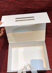 Coach Carrybag Cum Magnetic Box