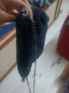 Furr Sling bag