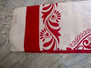 Red &amp; White Printed Saree