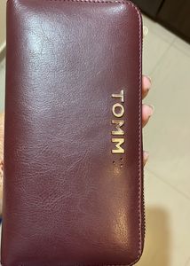 Tommy Hilfiger Wallet In Good Condition