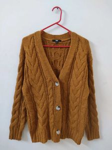 Uniqlo Pullover Cardigan Sweater