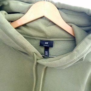 H&amp;M Relaxed Fit Light Green Hoodie