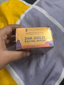 Sealed Pilgrim 24K Gold Facial Mask