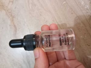 Mac Fixer and primer with some makeup ac