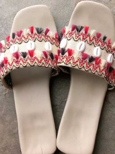 Women Flat