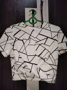 Chic Black &amp; White Two-Piece Set
