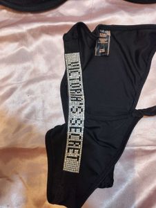 Victoria&#39;s Secret Lingerie Set