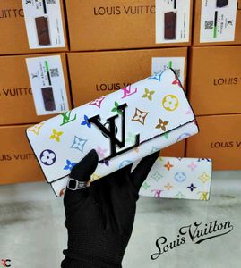LV 3 FOLDED WALLET WITH BRAND BOX